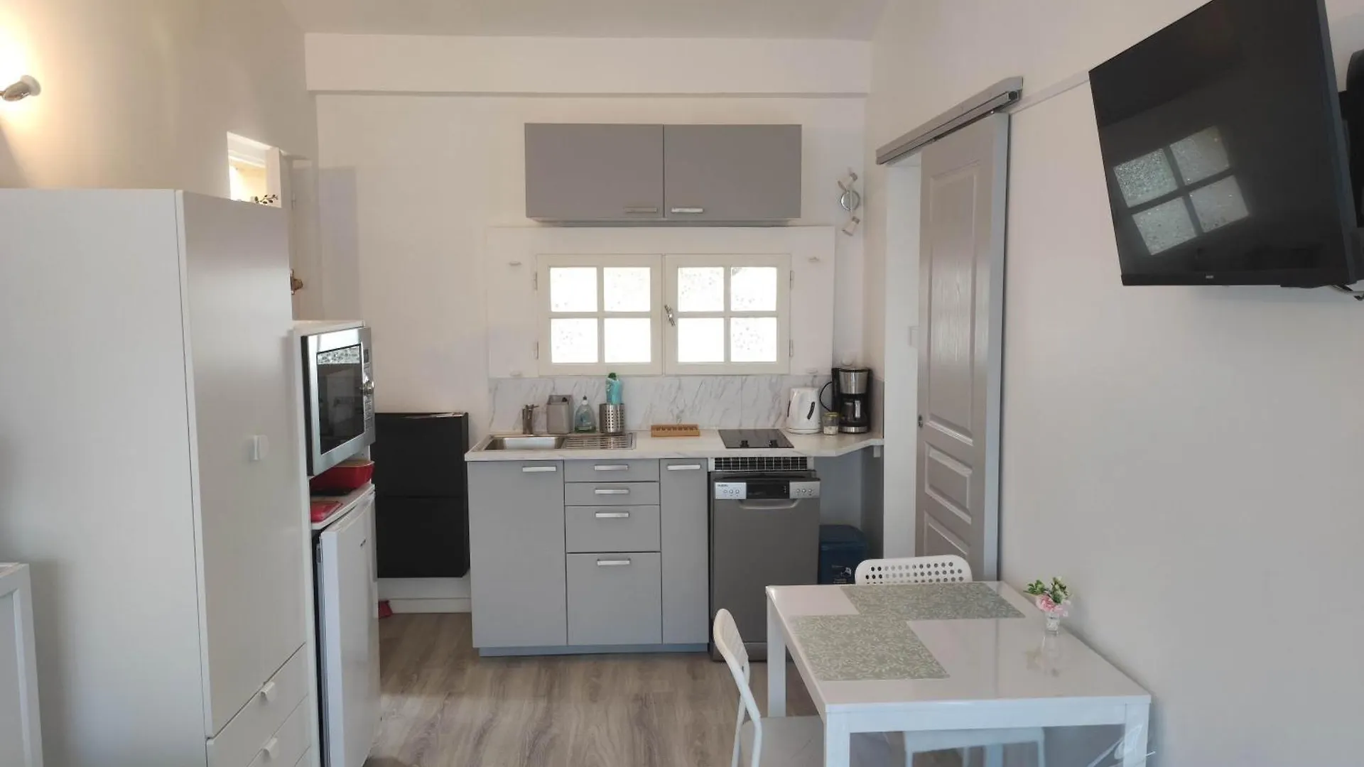 Echappee Belle En Provence Apartment Arles France